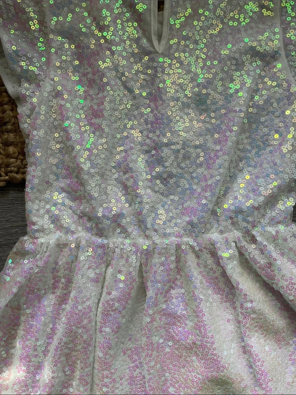H&M White Iridescent Sequin Girls' Party Dress~size 8/9 years